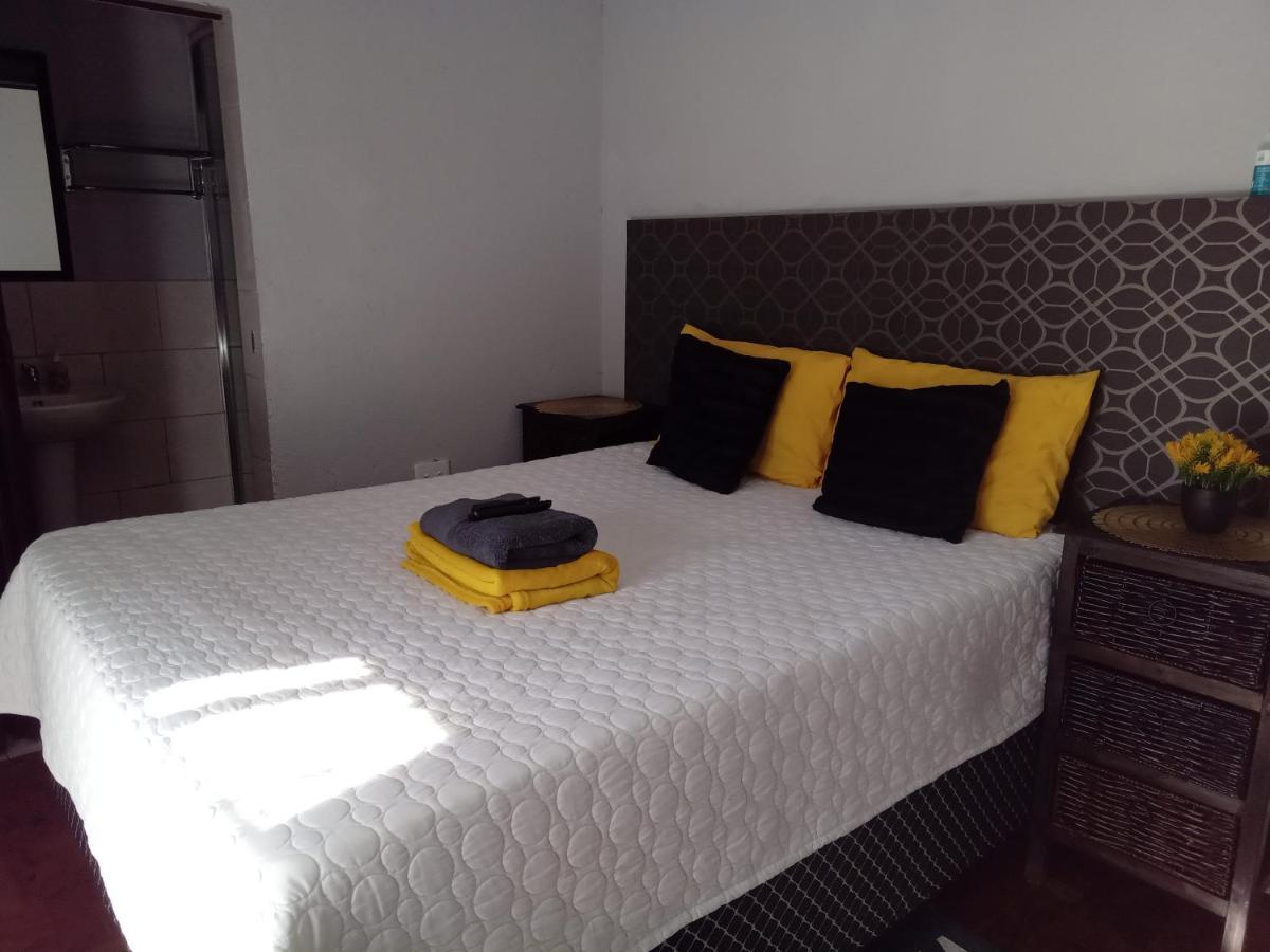 Black Owl Lodge Kempton Park Ngoại thất bức ảnh